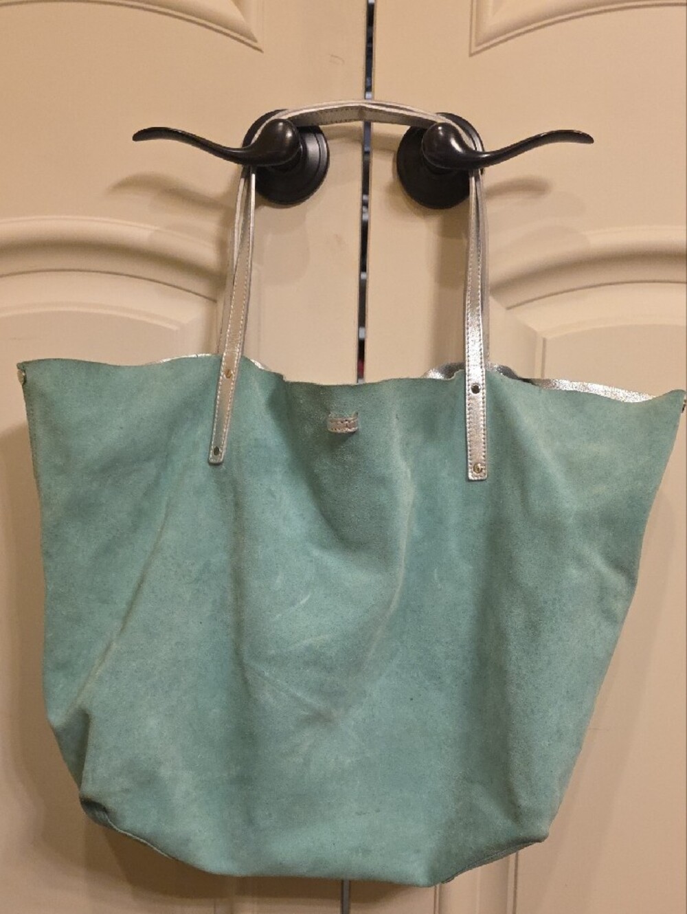 Tiffany & Co. Metallic Silver Tote with REVERSIBLE Tiffany Blue - Picture 8 of 13